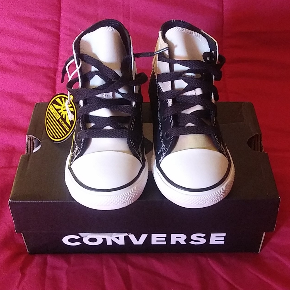 Toddler Converse All Star Hi Uv In Black/Magenta - Picture 1 of 16